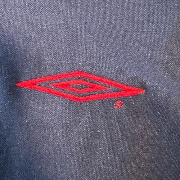 Umbro Zip Up Track Jacket - Picture 2 of 8
